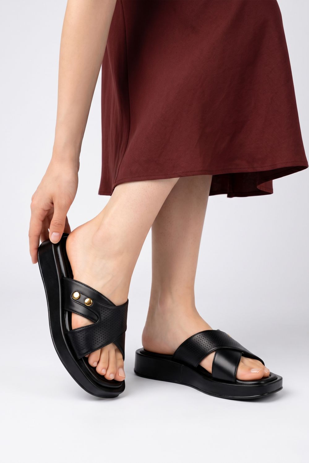 OPIA SUNNY SLIDES