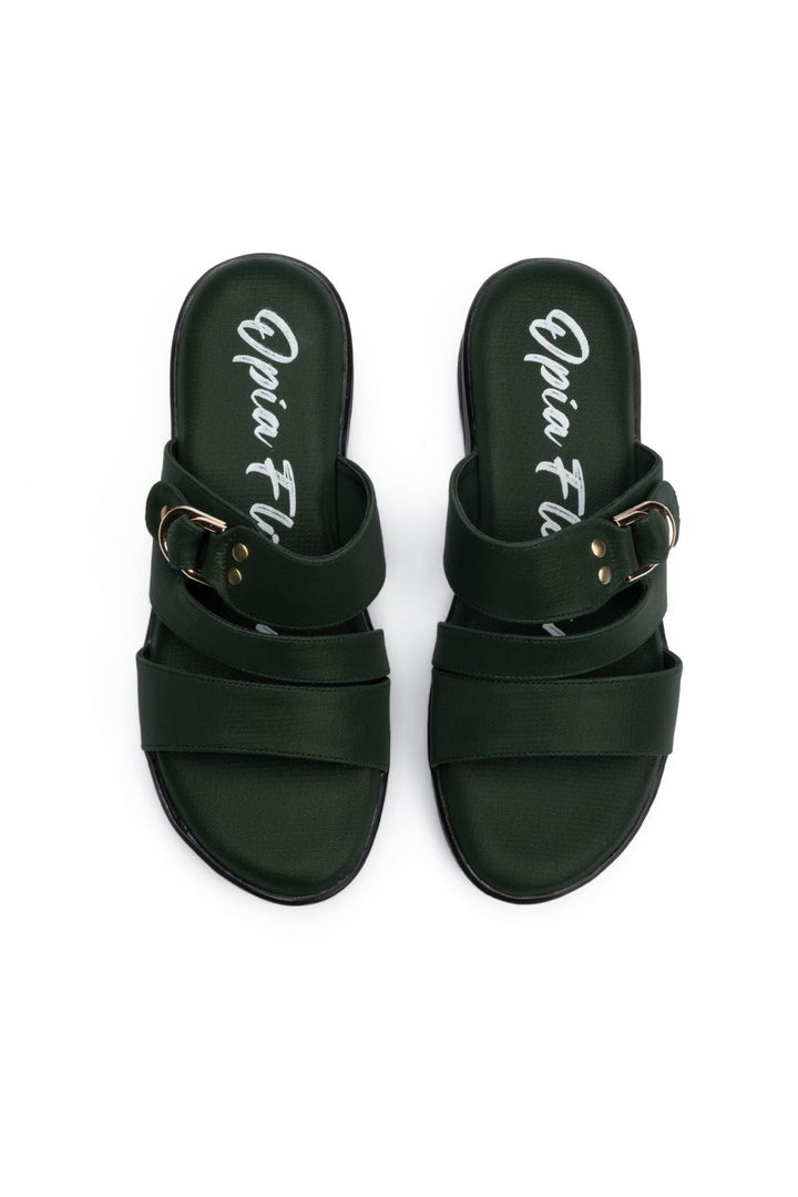 OPIA PLUSH SLIDES