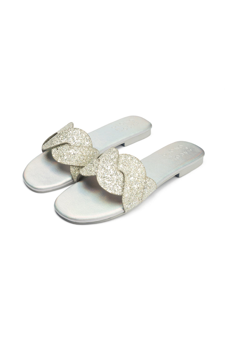 OPIA LORISSE SLIDES