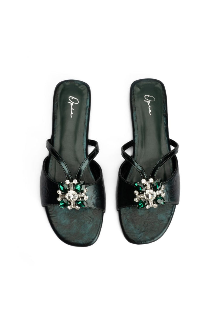 OPIA VALERIA SLIDES
