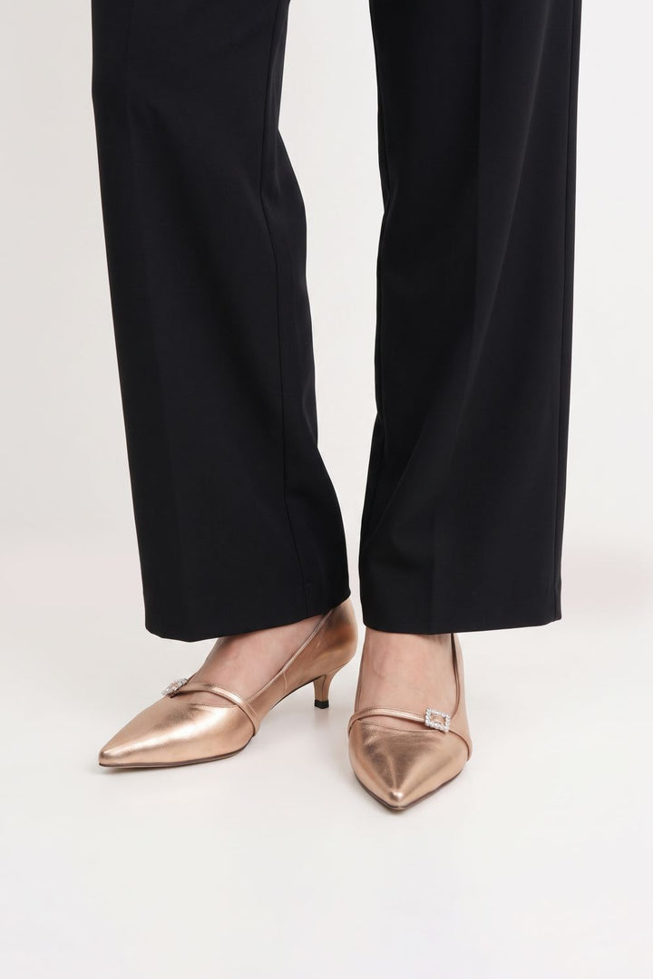 OPIA TEHZEEB PUMPS