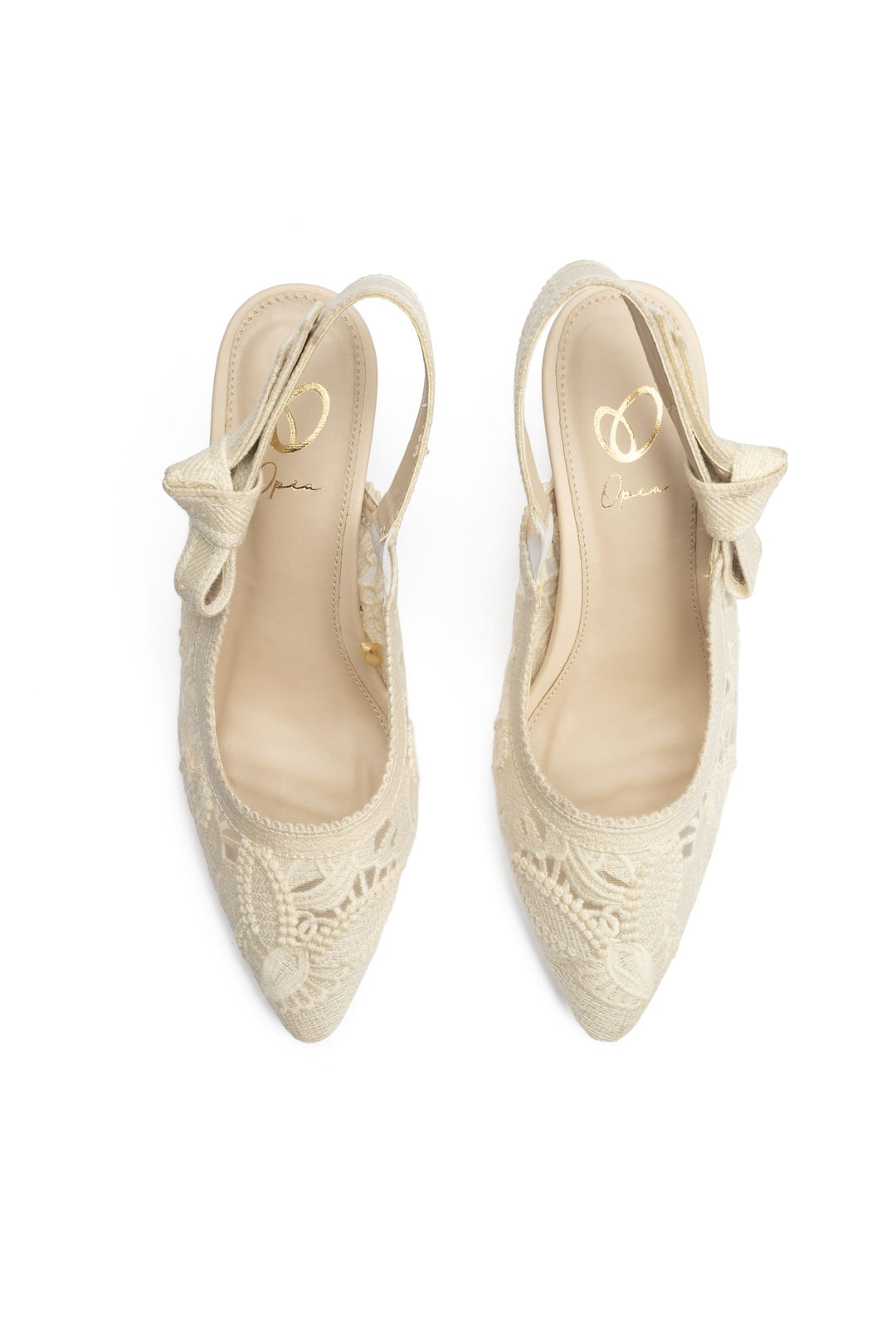 OPIA IVORY PUMPS